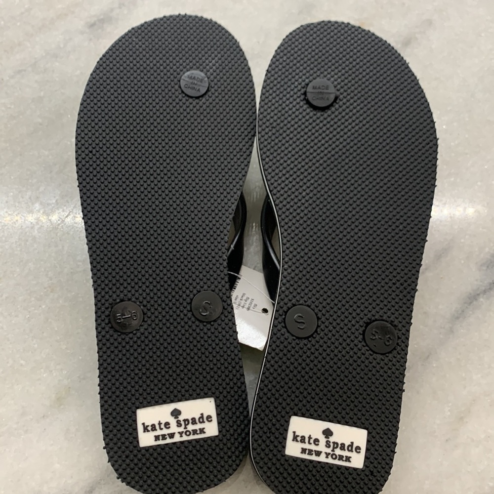 Kate Spade Flip Flops NWT - Picture 3 of 5